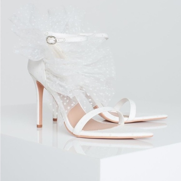 [Sold] mimii london tulle ruffle sandals white - Picture 2 of 2